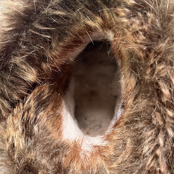 UGG Chestnut Suede Shaggy CLASSIC BUCKLE MINI Boots - Picture 7 of 10